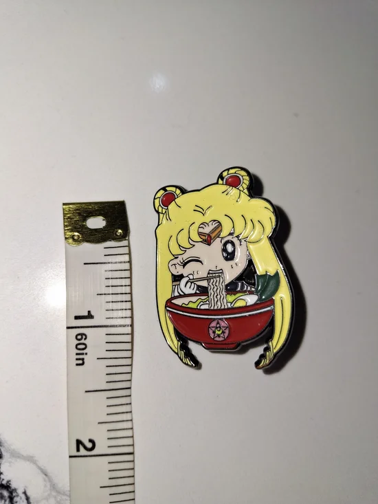 Pin Set - Picture 3 of 8